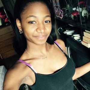 Meet your Posher, Darnelle