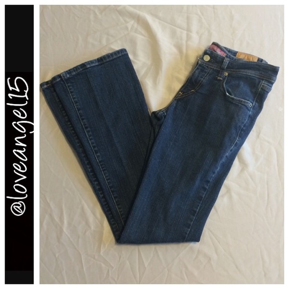 🆕Size 7 Blue Super Low Bootcut Jeans Levi's