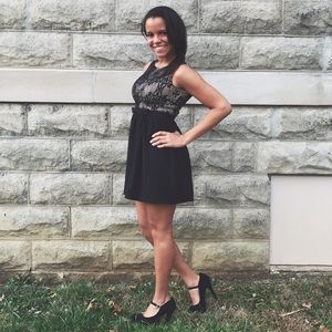 Meet your Posher, Alexandra