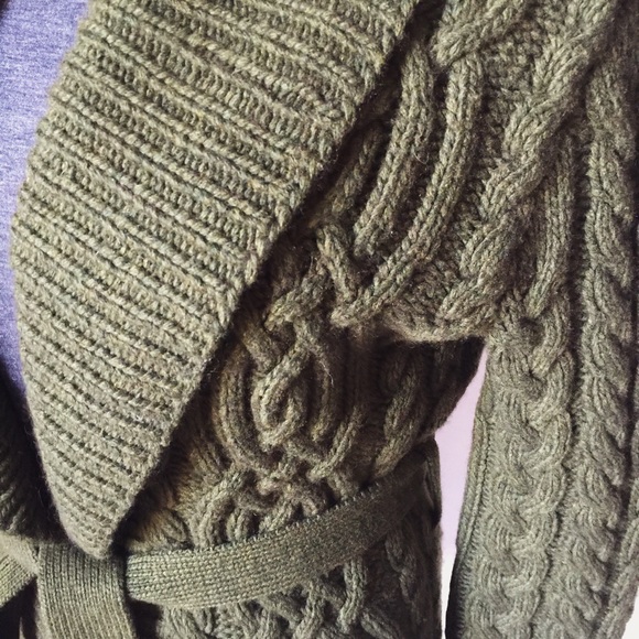 ▪️SALE▪️Ralph Lauren Cashmere Wrap Cardigan - Picture 3 of 3