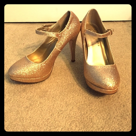 Gold Glitter Mary Jane Heels