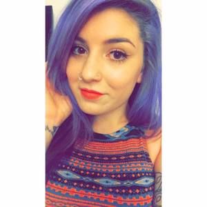 Meet your Posher, Leah