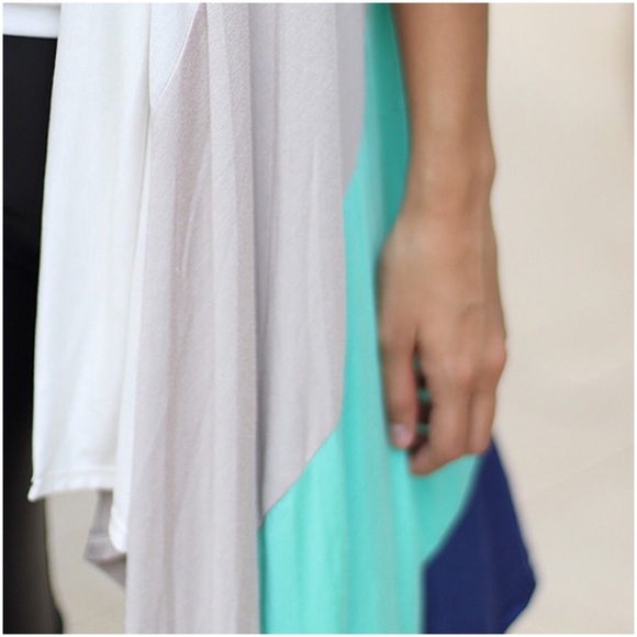 Colorblock Cardigan - Picture 2 of 4