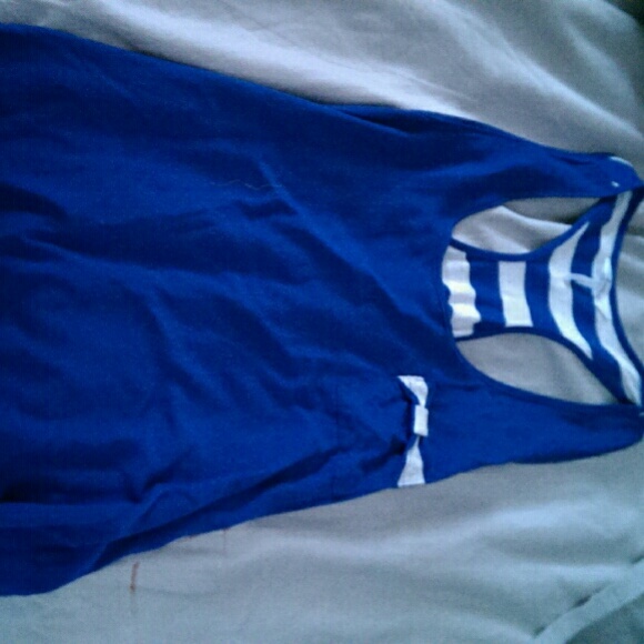 Striped-back Tank w/ Bow Pocket - Picture 3 of 4