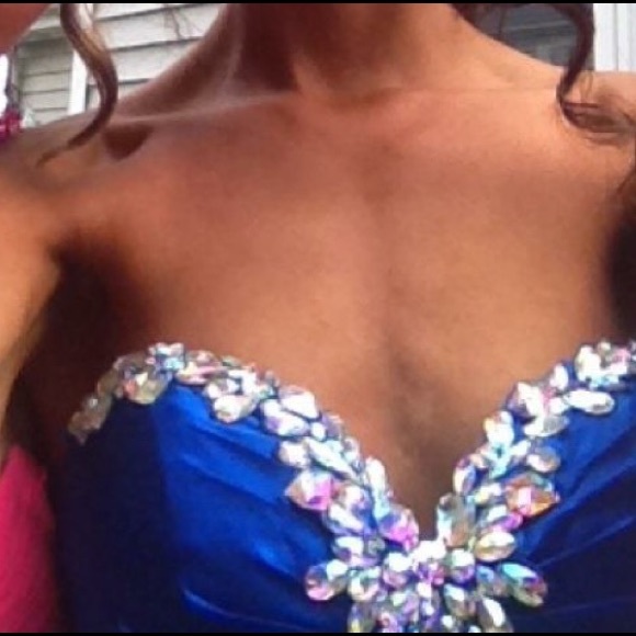 Prom Dress - Picture 4 of 4