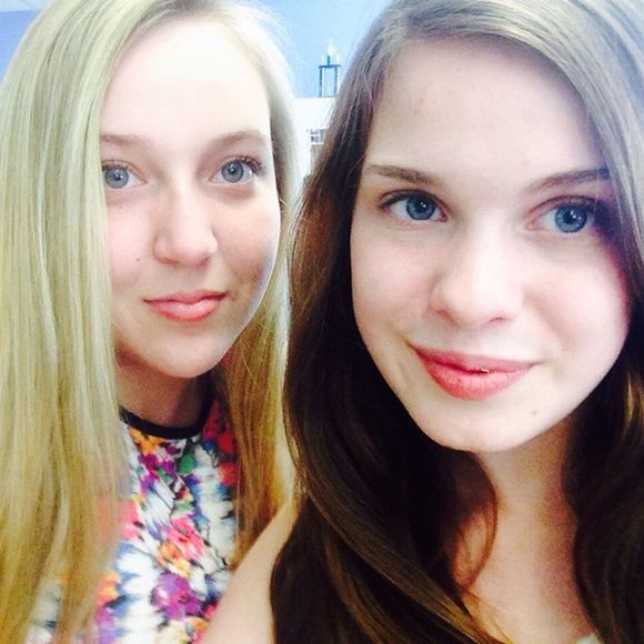 Meet your Posher, Sofia - Picture 1 of 1