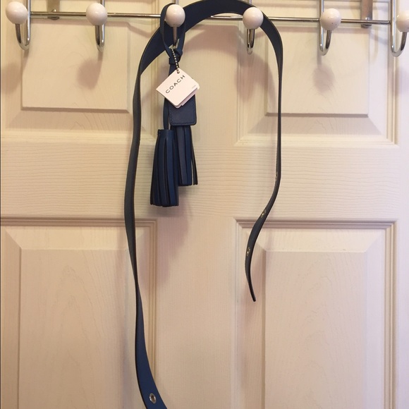 Blue Coach Hobo strap.  Never used.