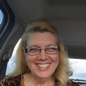 Meet your Posher, Vicki