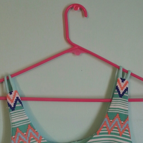 Charming charlie tanktop - Picture 3 of 4