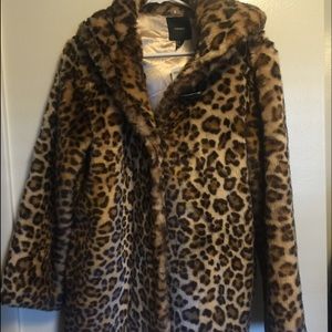 Leopard faux fur coat