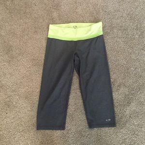 C9 Champion women's Performance Capri size small