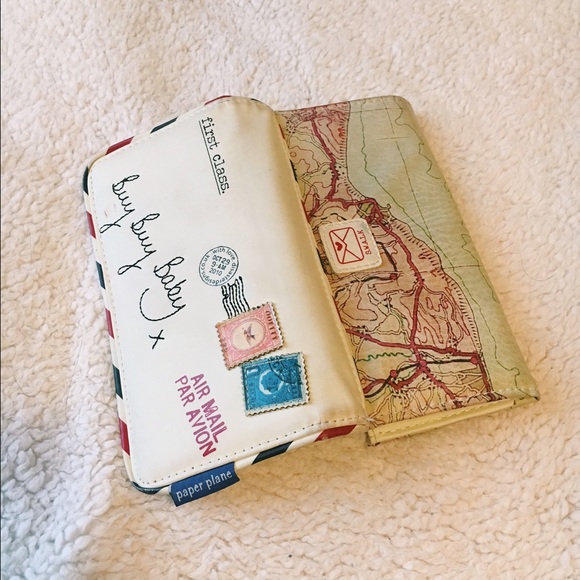 Modcloth envelope travel wallet