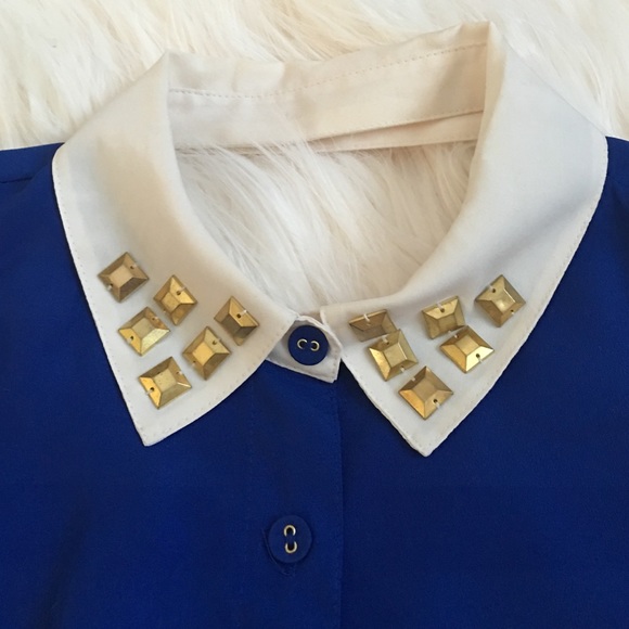 Button up. - Picture 2 of 4