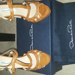 Oscar de la Renta platform sandals