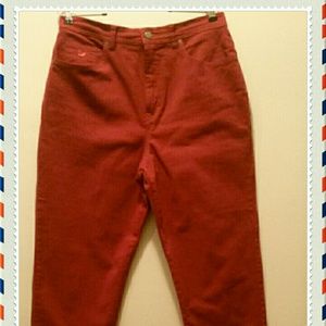 Gloria Vanderbilt straight legs  LIKE NEW