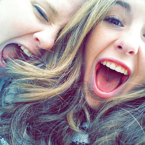 Meet your Posher, Chloe - Picture 1 of 1