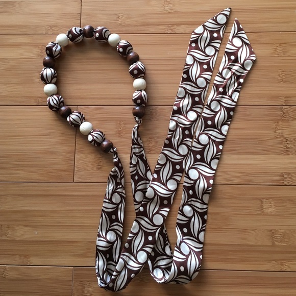 Cute stylish necklace or head band! - Picture 2 of 4