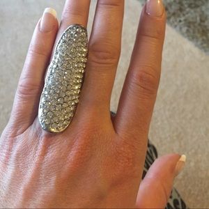 Trendy studded ring 💍💎💎💎