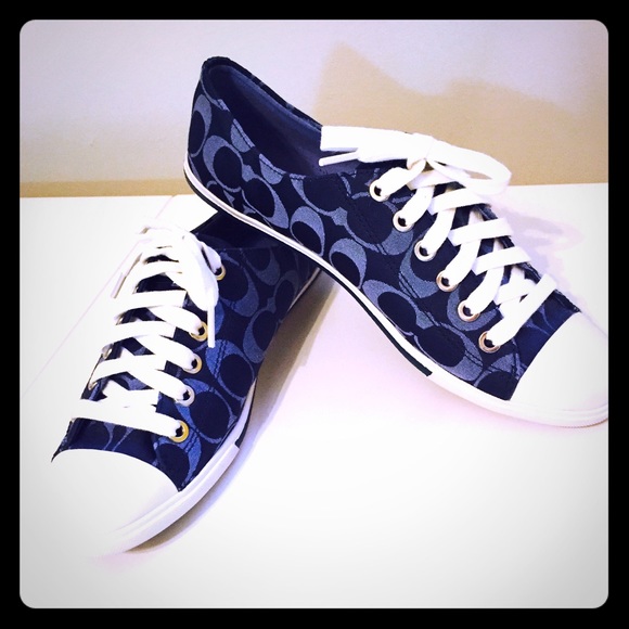 ✨COACH Logo Blue Low Top Sneakers✨