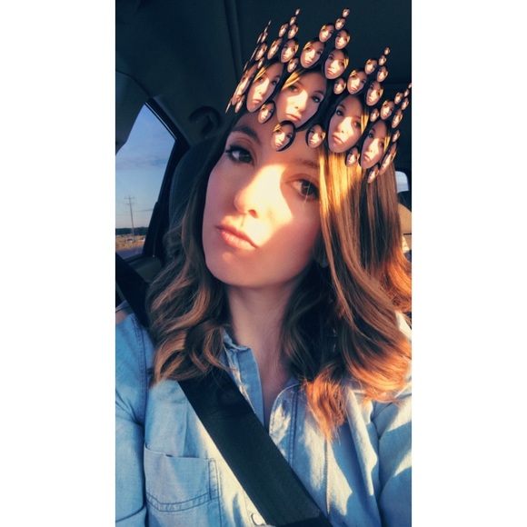 Meet your Posher, Casey - Picture 5 of 6