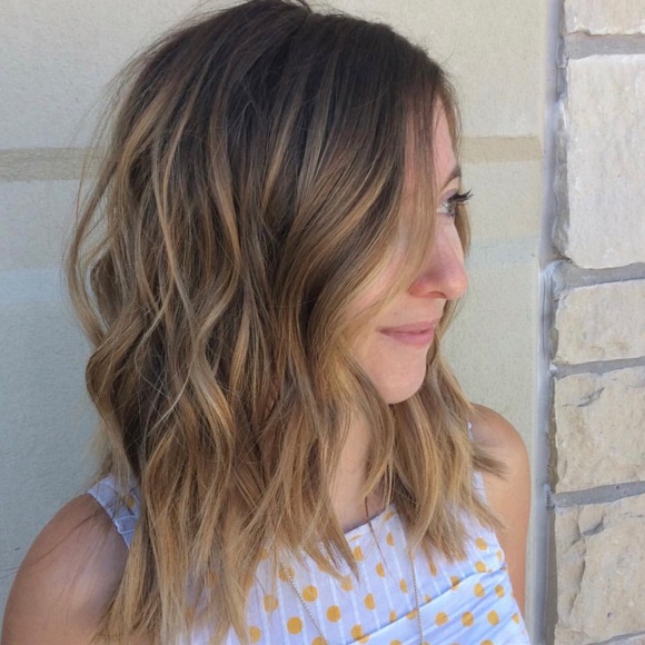 Meet your Posher, Casey - Picture 2 of 6