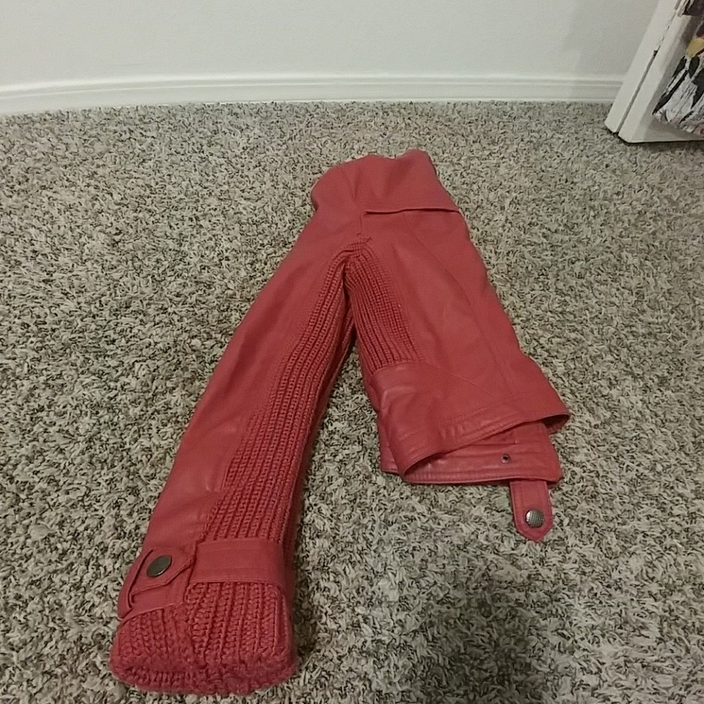 Red Leather jacket - Picture 4 of 4