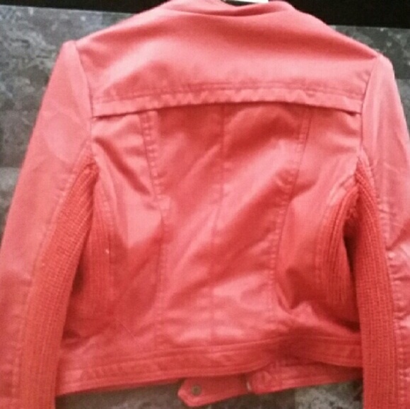 Red Leather jacket - Picture 3 of 4