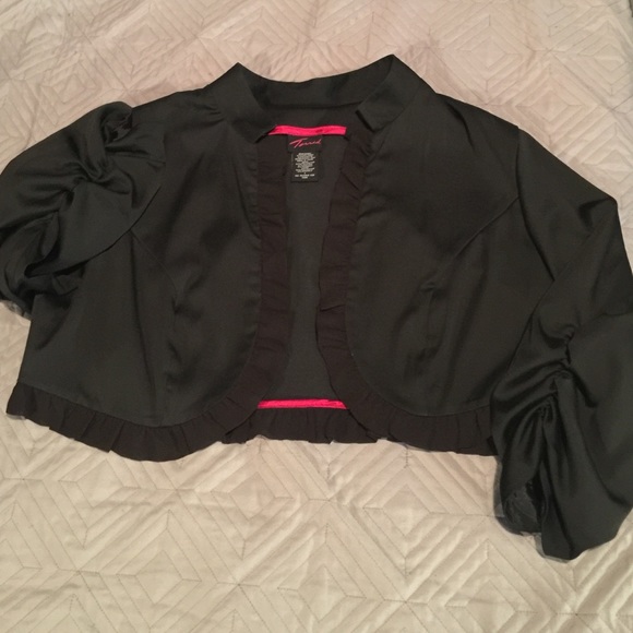 Bolero Jacket - Picture 2 of 4