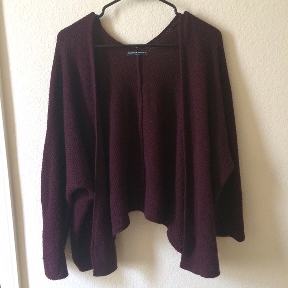 brandy Melville Caroline cardigan