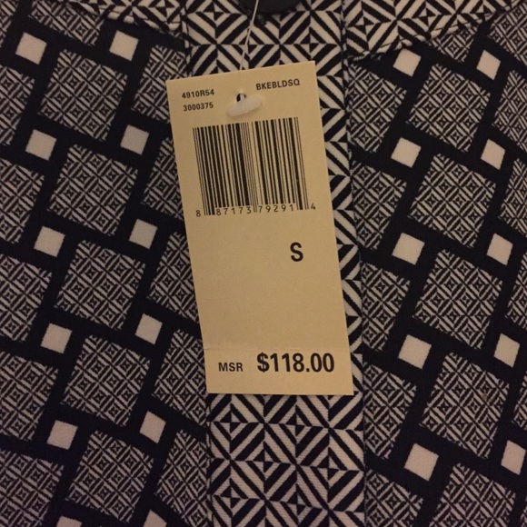 Max Studio Retro Patterned Sleeved Dress - Picture 2 of 4