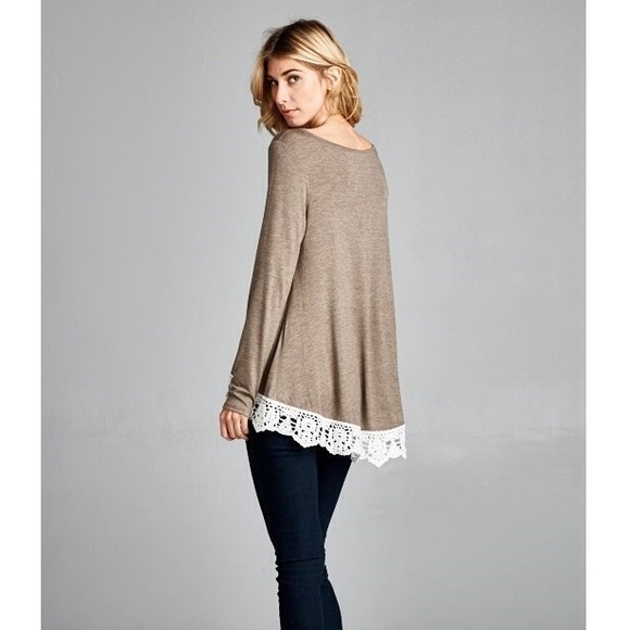 Knit Top with Lace Trim - Picture 3 of 4