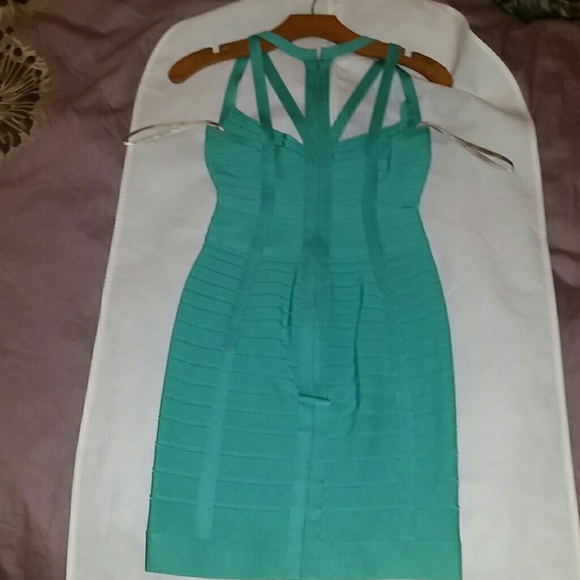 Herve Leger turquoise bandage - Picture 3 of 4