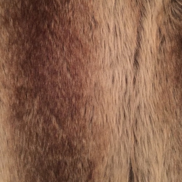 Faux Fur Vest by Vintage Havana SZ L - Picture 4 of 4