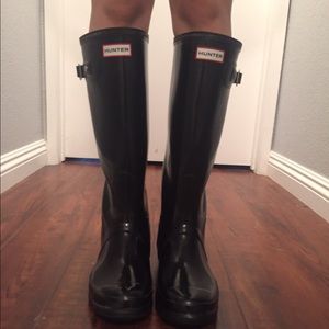 Hunter Tall Glossy Rain Boots