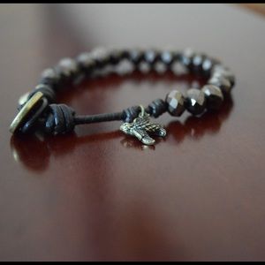 Fossil Metallic Beaded Bracelet w/ Charm