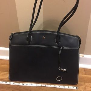 Black tote