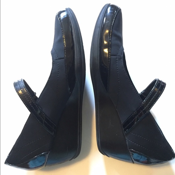 Clarks Bendables Mary Jane Wedge Shoes