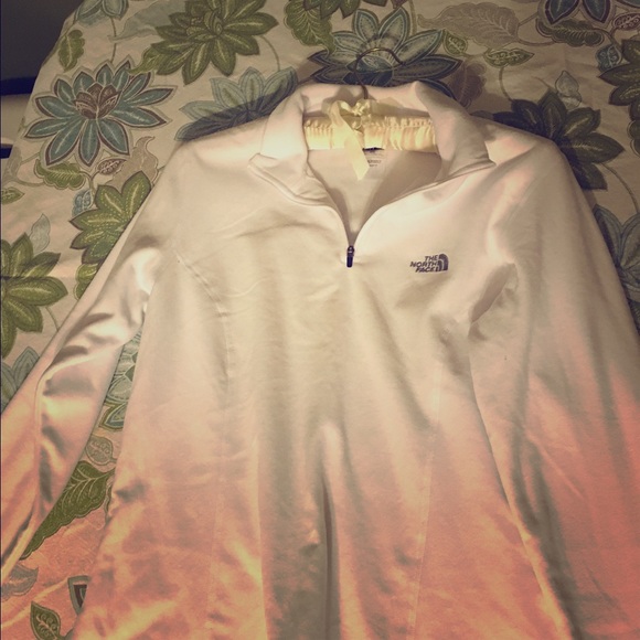 North Face White Fleece Half zip pullover