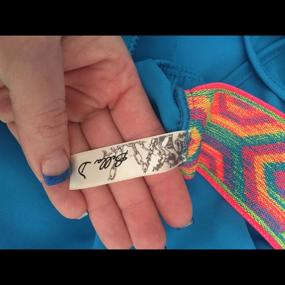 Blue Aztec racerback tank top🌺 - Picture 3 of 4