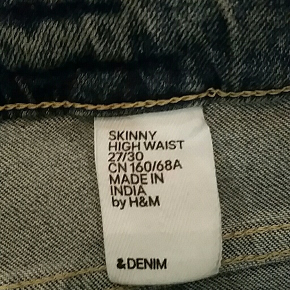 Distressed, high waiste, skinny leg - Picture 3 of 3