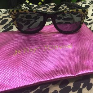Betsey Johnson sunglasses