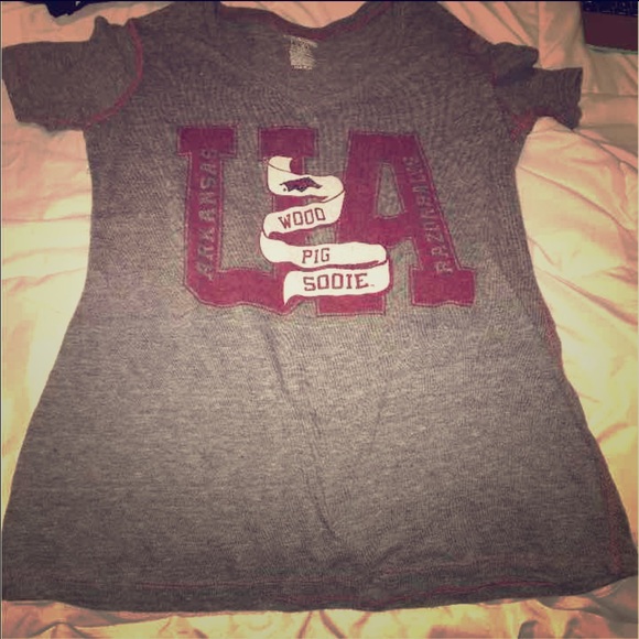 Arkansas Razorbacks V neck - Picture 1 of 2
