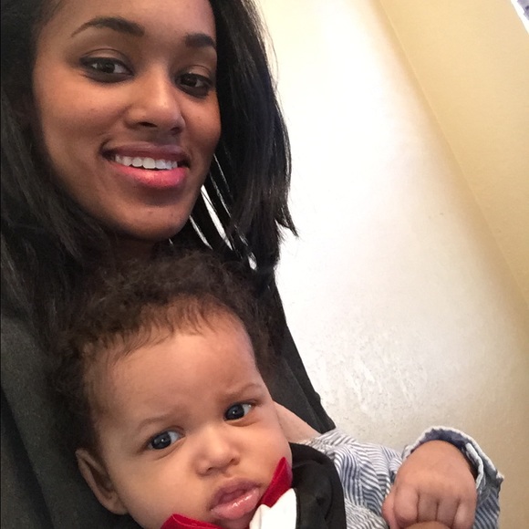 Meet your Posher, Darbi - Picture 3 of 4