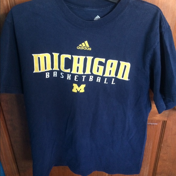 Adidas Michigan Basketball tshirt