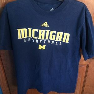 Adidas Michigan Basketball tshirt
