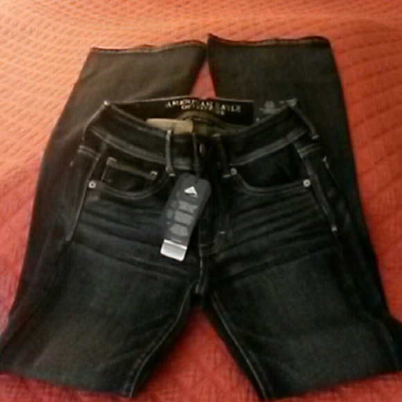 Jeans - Picture 2 of 4