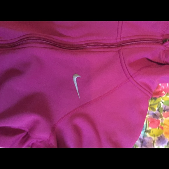 Nike hoodie - Picture 3 of 4