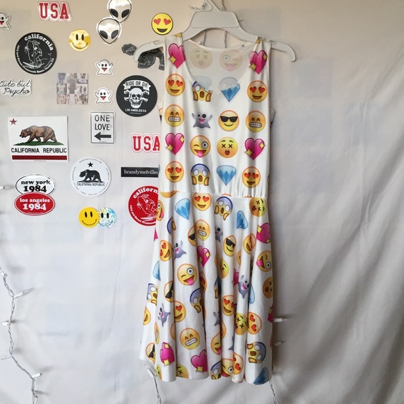 emoji dress