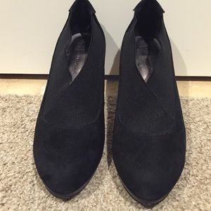 Anne Klein heeled booties!