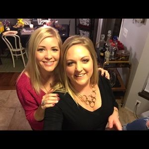 Meet your Posher, Crissy